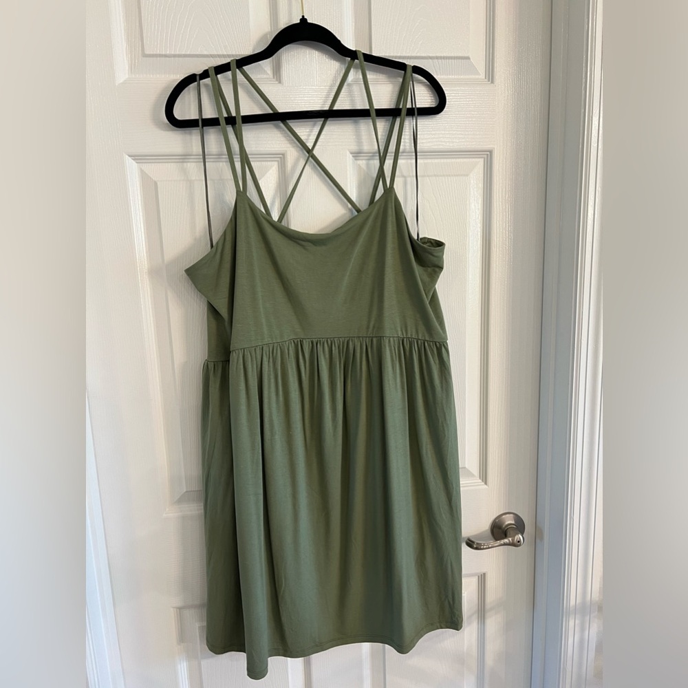 Old Navy Green Midi Dress